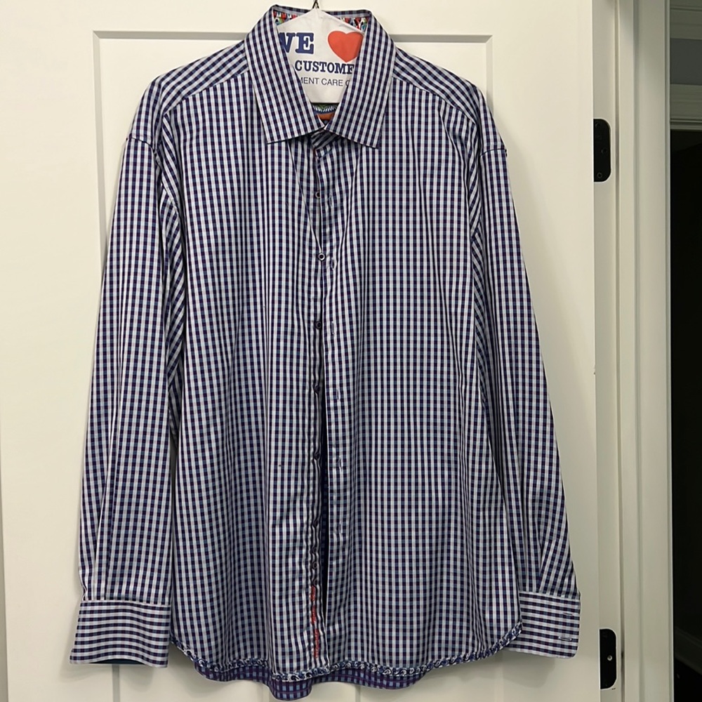 Robert Graham Men’s Button Up Shirt